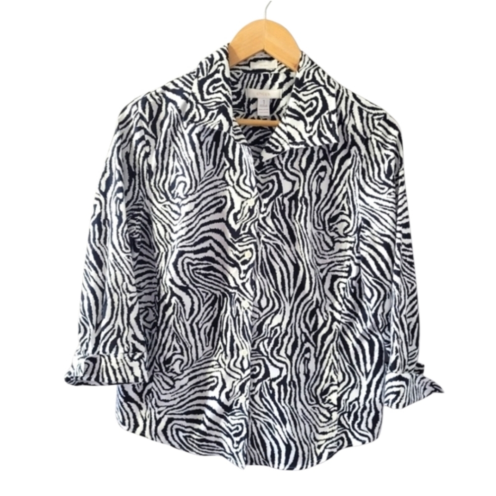 Chico's No Iron Button-Up Shirt Size 1 (Women's Size 8)